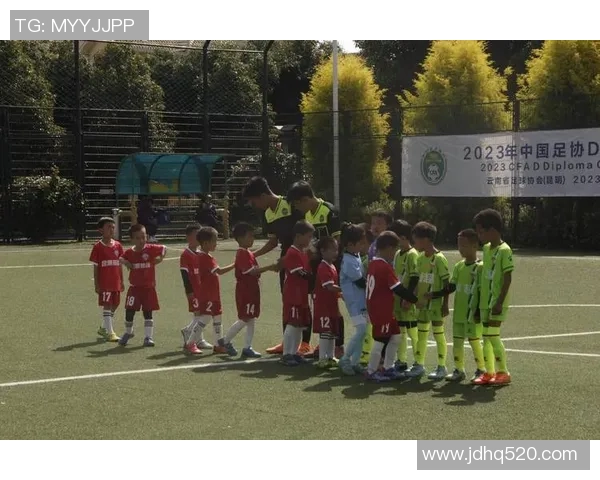 足球启蒙之星挑战赛：点燃孩子们的足球梦想与激情