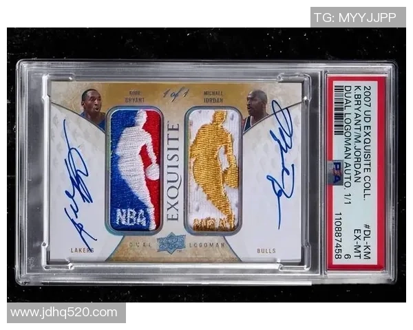 足球巨星亲笔签名球星卡收藏热潮引发球迷激情追捧