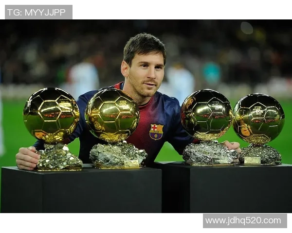 足球球星因涉嫌活埋母亲案件被警方拘留案件引发舆论广泛关注