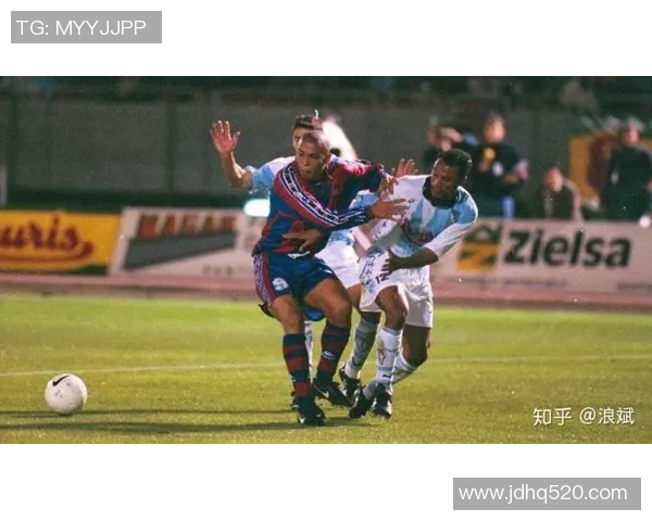 足球球星档次解析:从超级巨星到潜力新星的阶梯之路 足球球星档次解析:从超级巨星到潜力新星的阶梯之路