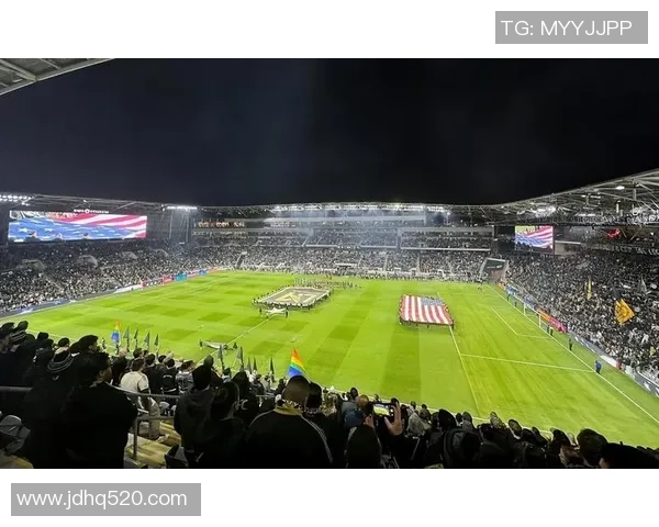 退役足球巨星盘点：那些离开绿茵场的传奇与记忆